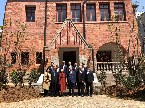 日本全国市长会代表团来访遵义租界原址