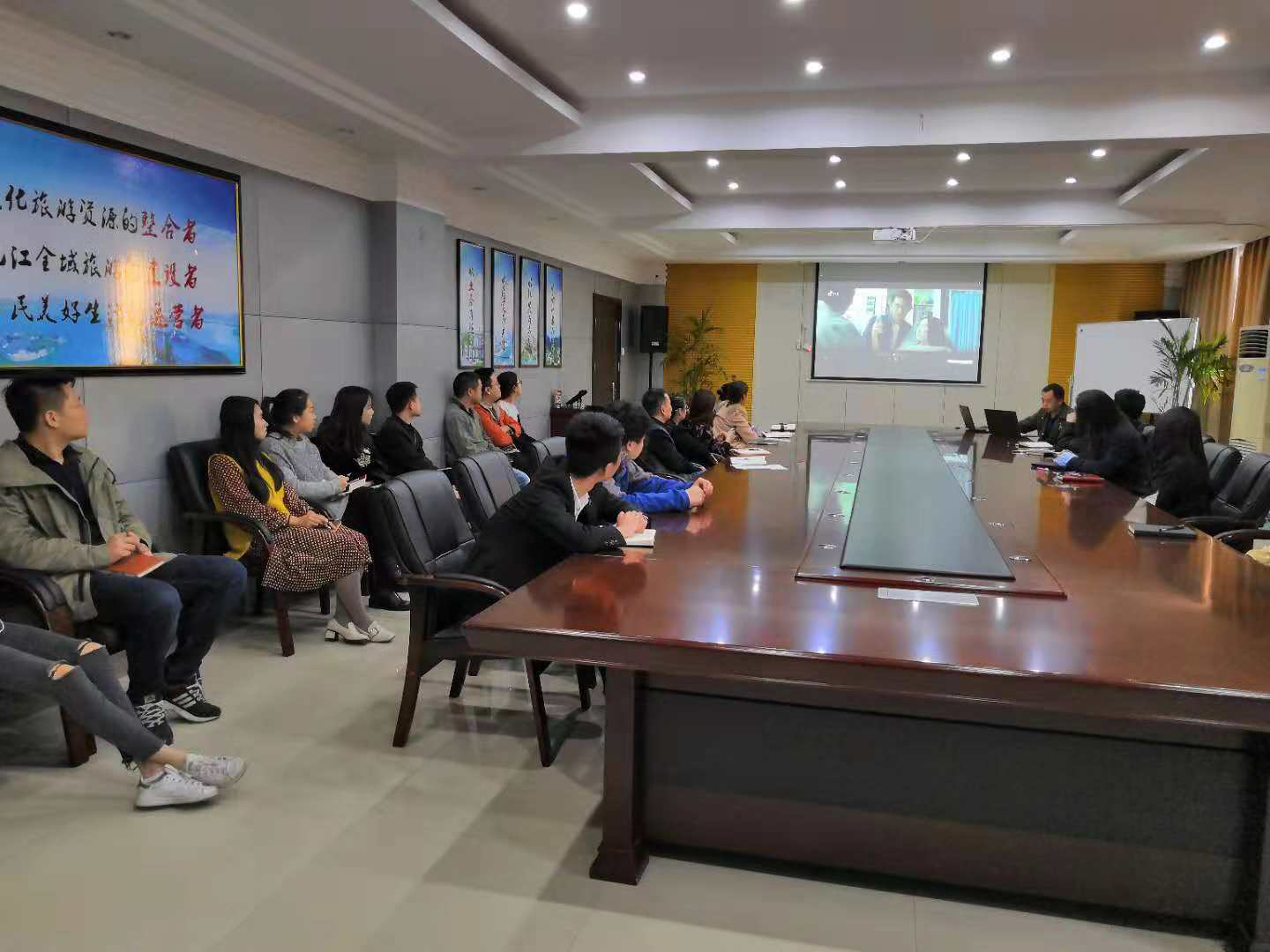 1540975727698018.png 图片1.png