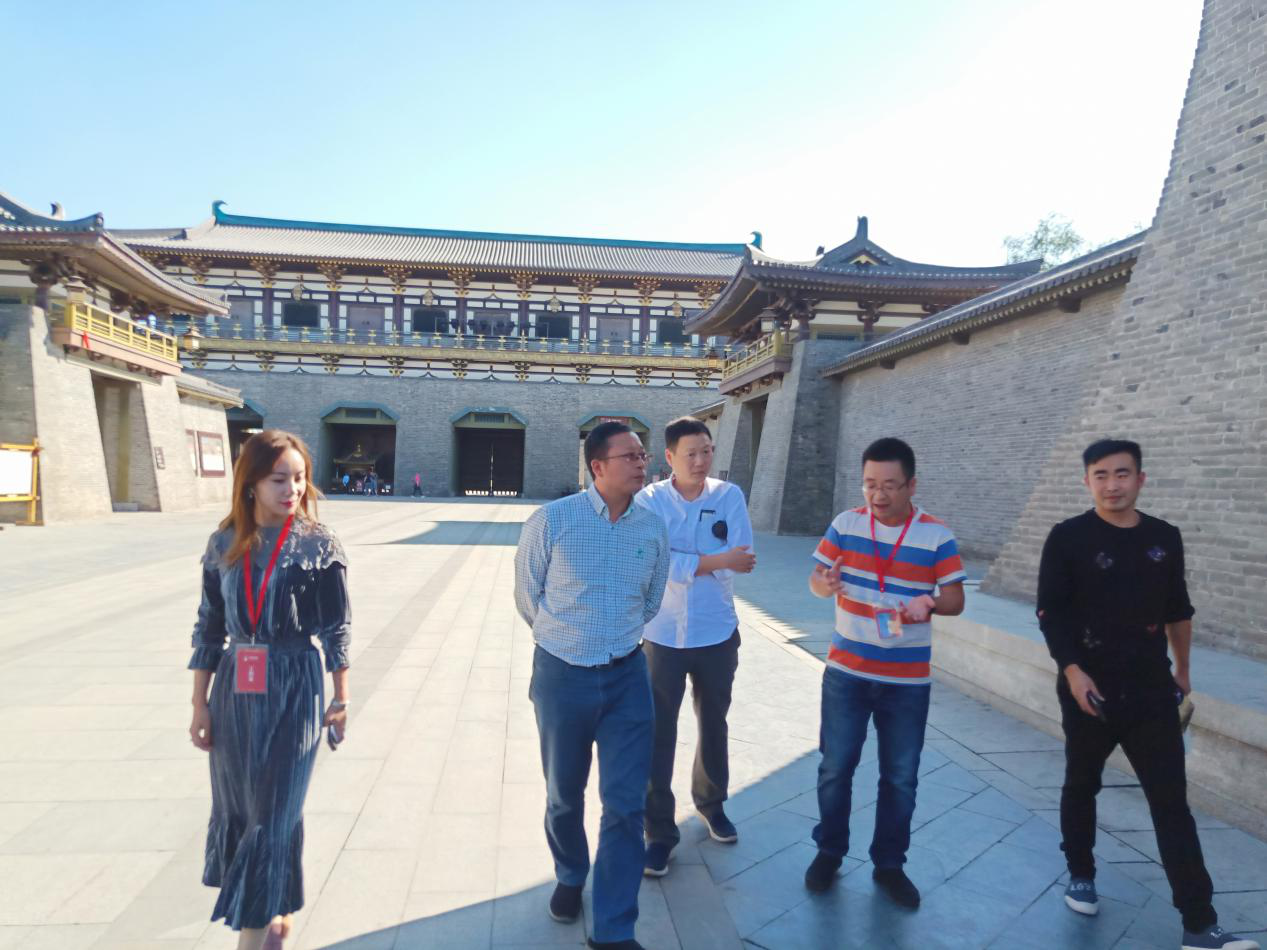 1541066069130175.png 图片1.png