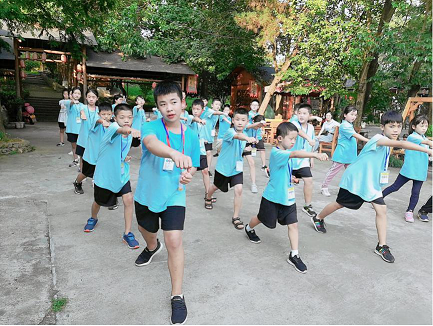 遵义文旅研学小组第二期夏令营圆满实现