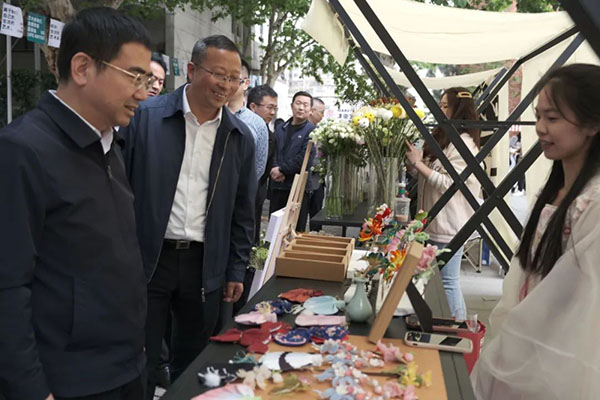 &ldquo;五一&rdquo;假期：：：文旅活动样样出彩 景区人流如潮