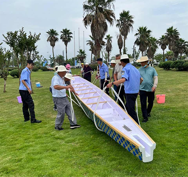 八里湖畔 保险遵义龙舟赛的文旅力量